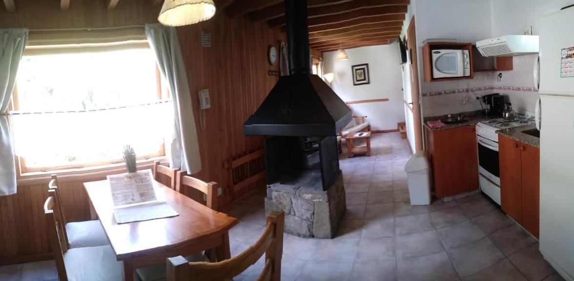 Apart Hotel Del Pellin San Martín de los Andes Dış mekan fotoğraf