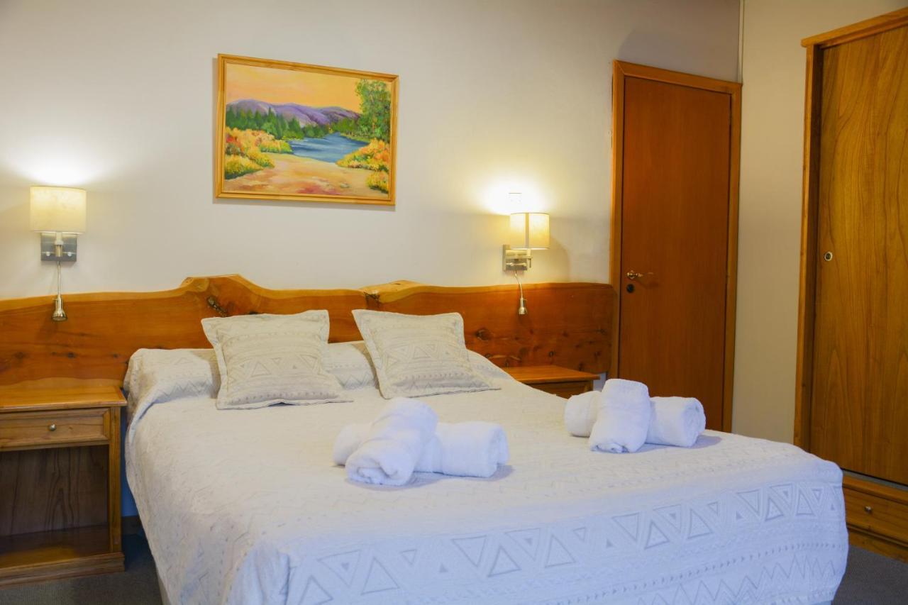 Apart Hotel Del Pellin San Martín de los Andes Dış mekan fotoğraf