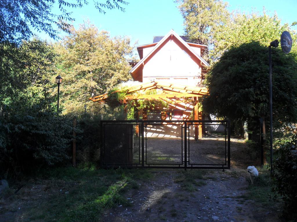 Apart Hotel Del Pellin San Martín de los Andes Dış mekan fotoğraf